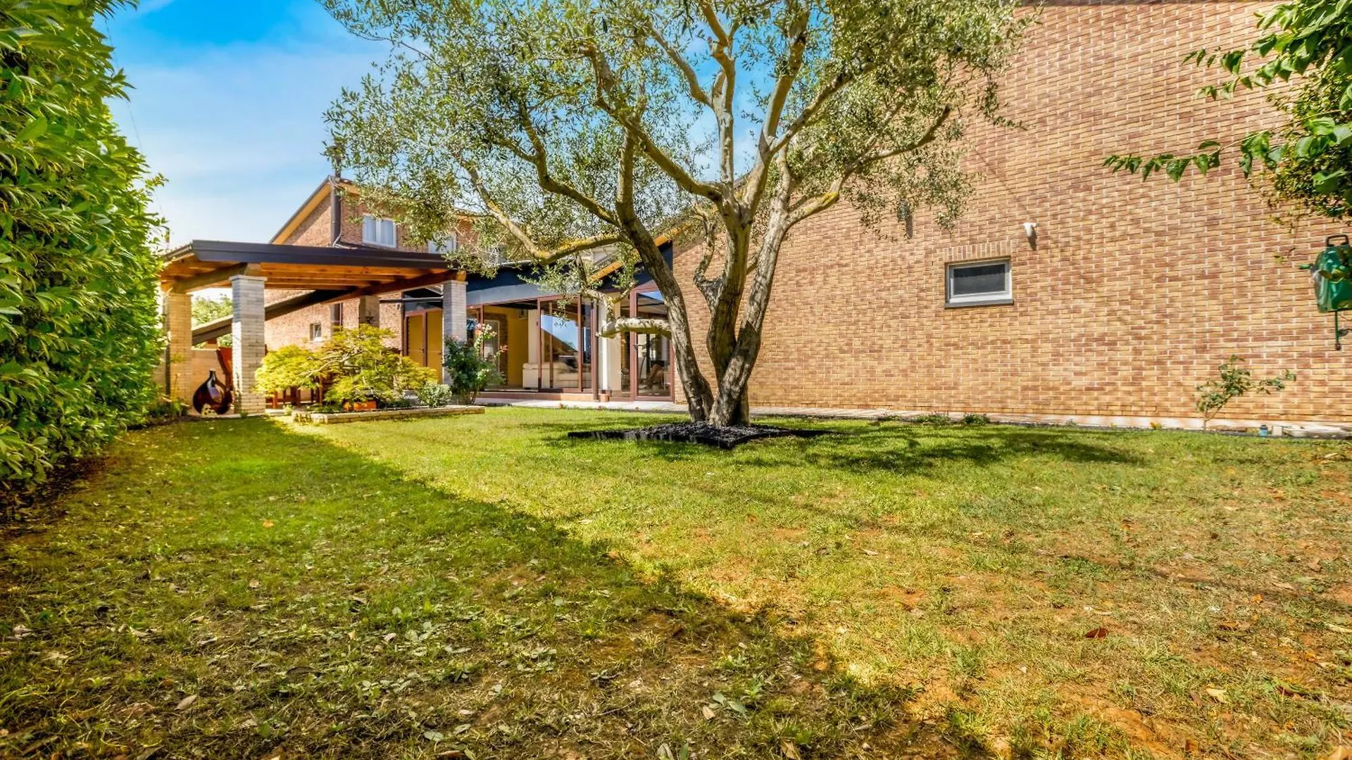 Residence פומר